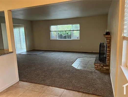 2409 Riedel Way — Photo 10