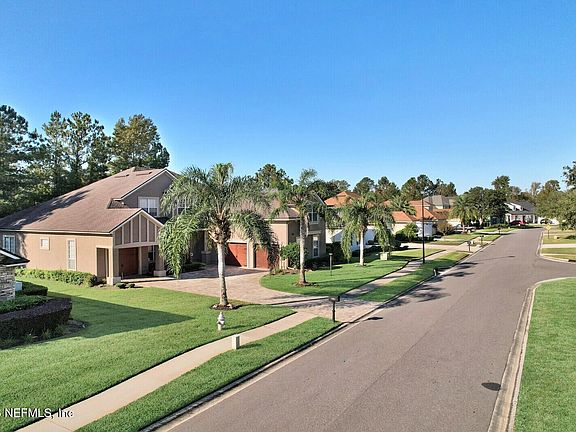 5th image of 1725 RIVER HILLS Drive