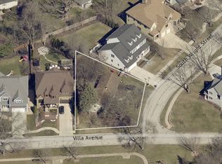 865 S Wright St, Naperville, IL