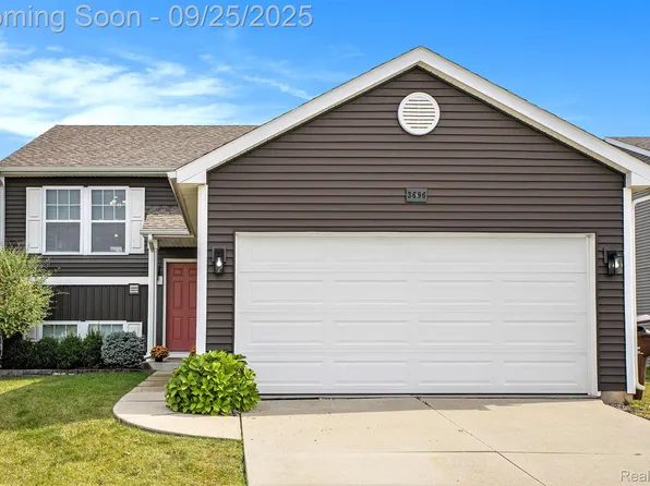 3696 Wescott Ct, Howell, MI 48855