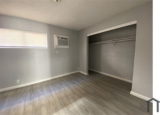 4th image of 226 W Saint Louis Ave #4