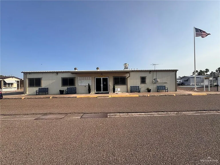 1510 E US Highway Business St #83 — Photo 17