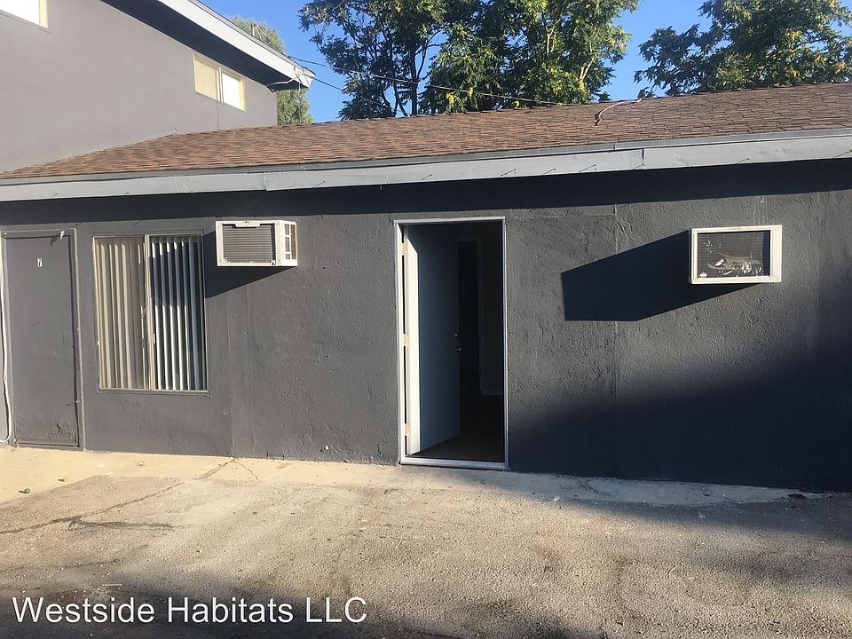 1st image of 24842-54 Newhall Ave #6