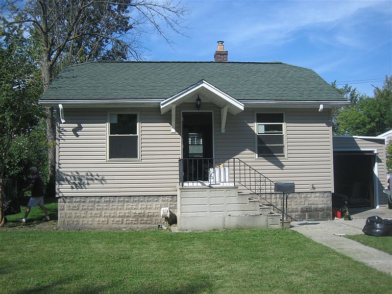 3535 Berkley