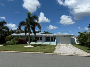 2315 Sunrise Dr SE, Saint Petersburg, FL 33705