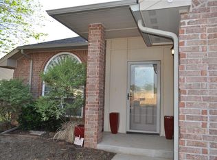 4224 Osprey Dr, Norman, OK 73072