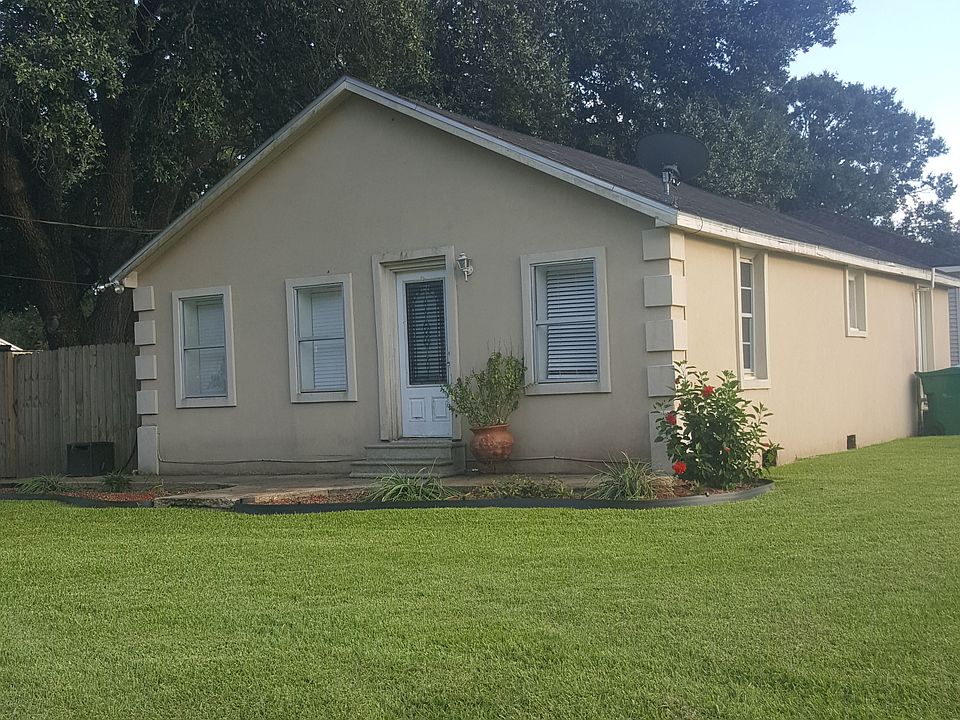 1st image of 101 Southfork Dr