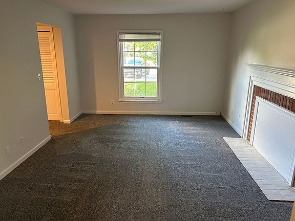 2nd image of 201-231 Brookwood Ave #2290