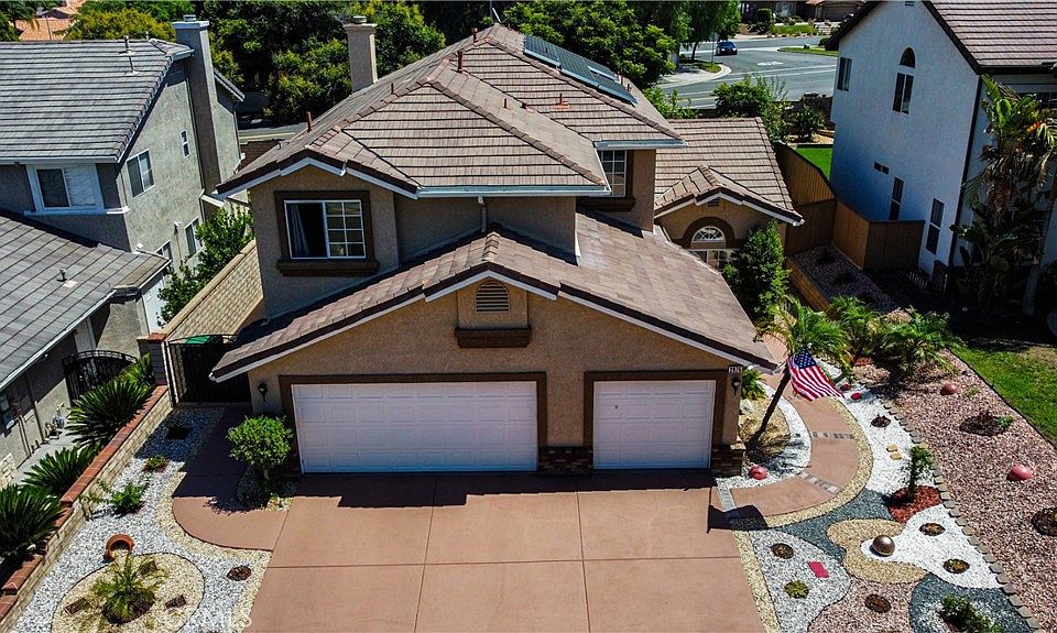 1st image of 2975 Briarhaven Ln