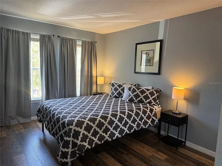 2802 Club Cortile Cir #B — Photo 33