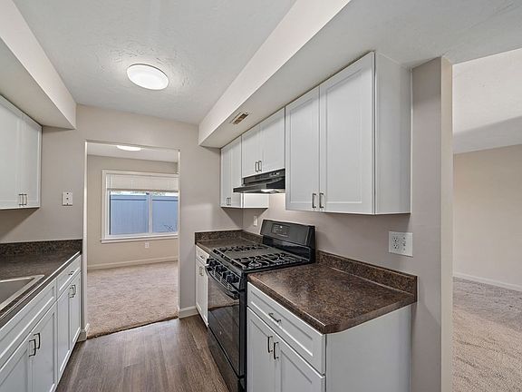 4th image of 51 Cottonwood Dr #90-2