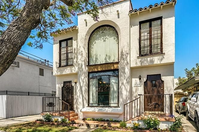 1st image of 327 Cerritos Ave