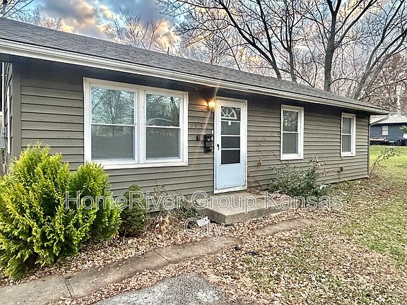 2nd image of 8049 E 107th St