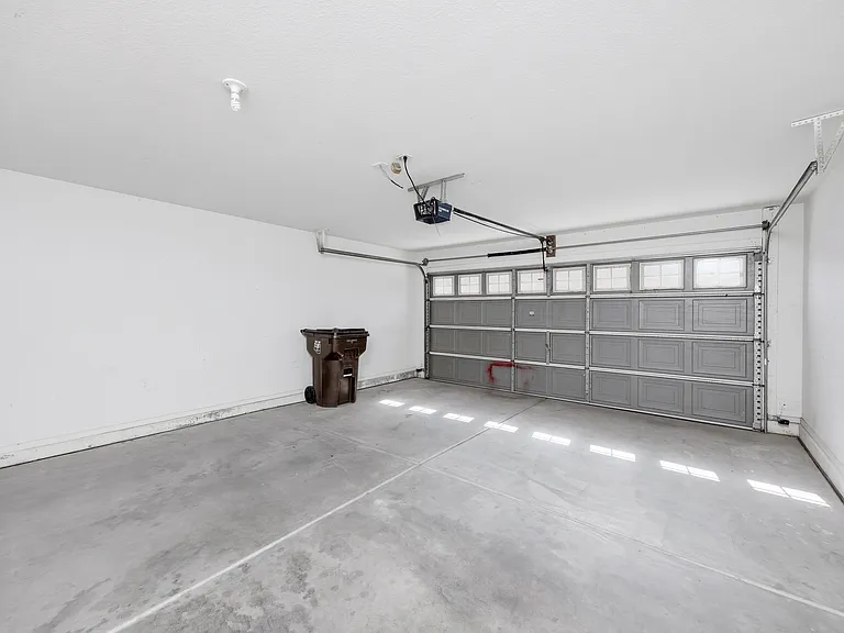 40301 N Fazio St — Photo 18