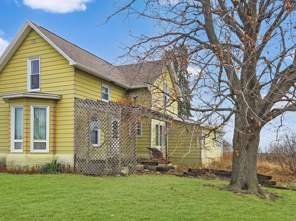 5844 Highway 21, Dysart, IA 52224