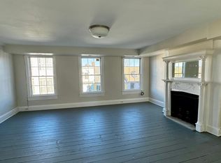 808 1/2 Caroline St #B, Fredericksburg, VA 22401