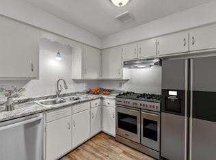 6133 N 95th St, Milwaukee, WI 53225