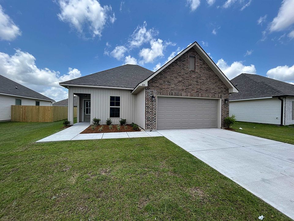 1st image of 306 Jacey Dr