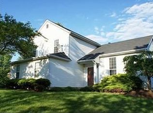 435 Green Meadows Dr W, Powell, OH