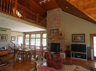 12952 N Coonhunters Rd, Batesville, IN 47006