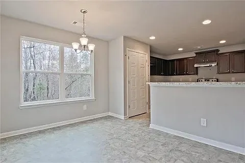 115 Finley Dr — Photo 8