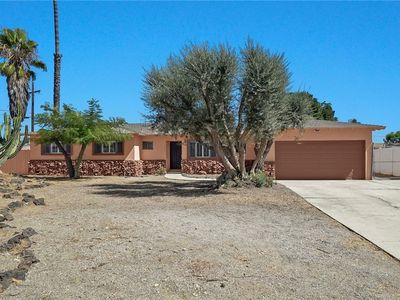 17461 Pine Ave, Fontana, CA, 92335