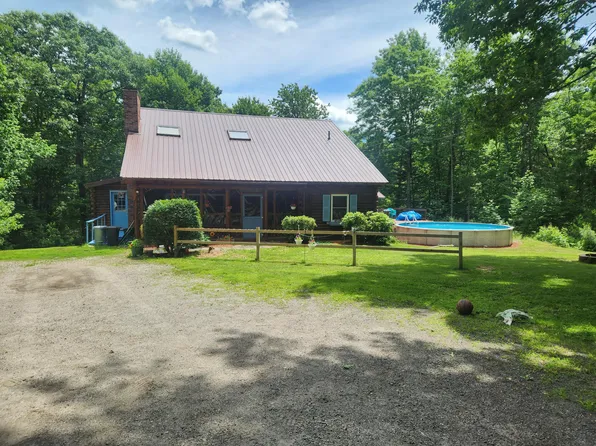 19 Hemlock Park Drive, Jefferson, ME 04348