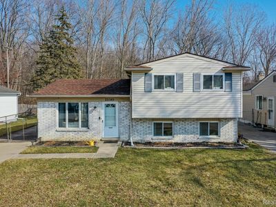 25145 Orchid St, Harrison Township, MI, 48045