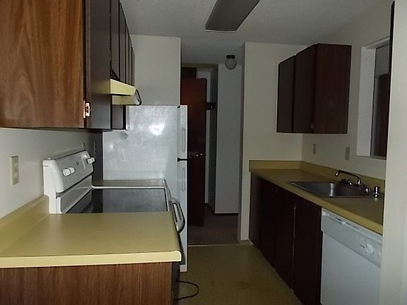 4th image of 4501 Grandview Dr W Unit T-312