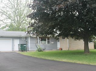 808 Elm St, Sandwich, IL 60548
