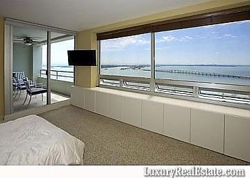 5th image of 1541 Brickell Ave #A3602