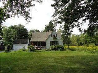 3309 Old Lakeview Rd, Hamburg, NY 14075