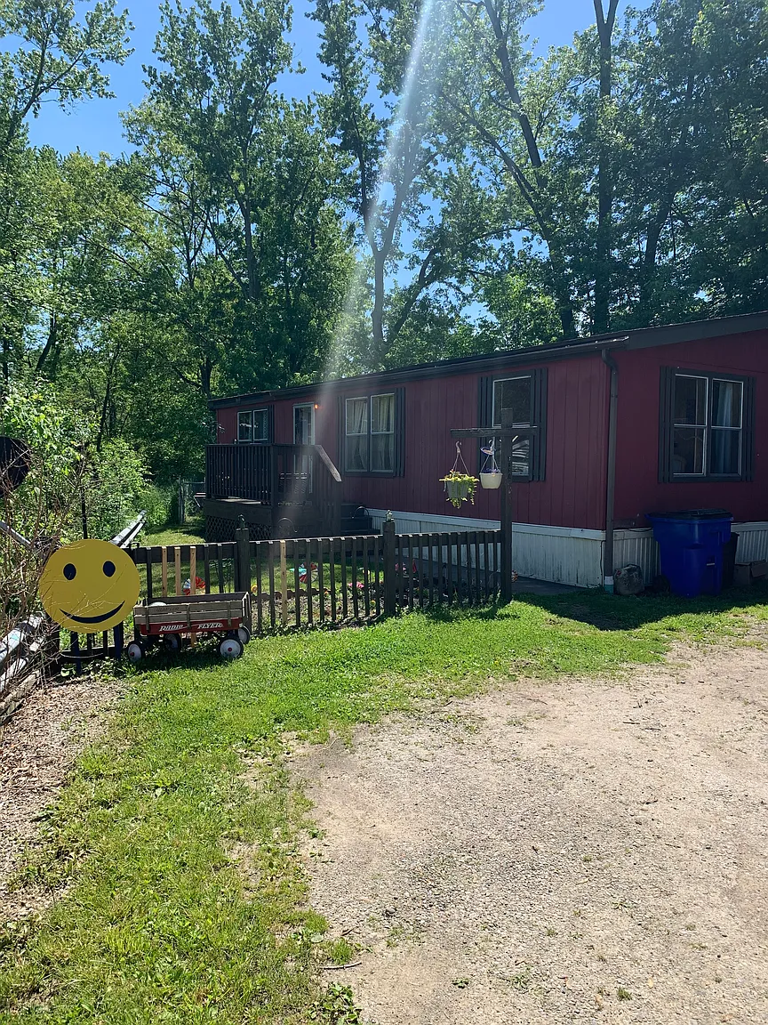 6229 Jean Dr photo 1