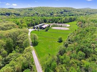 220 Doansburg Rd, Brewster, NY 10509