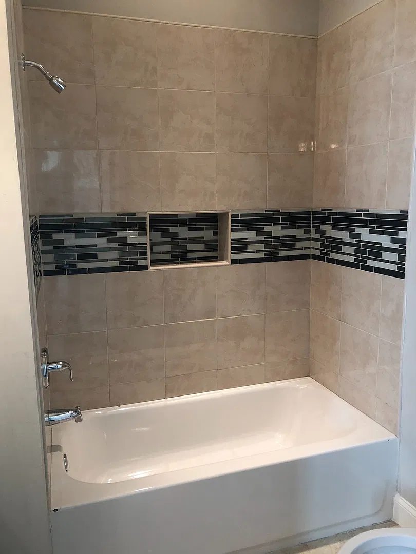 2206 N Charles St — Photo 2