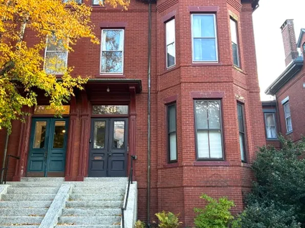 46 Deering St #2, Portland, ME 04101