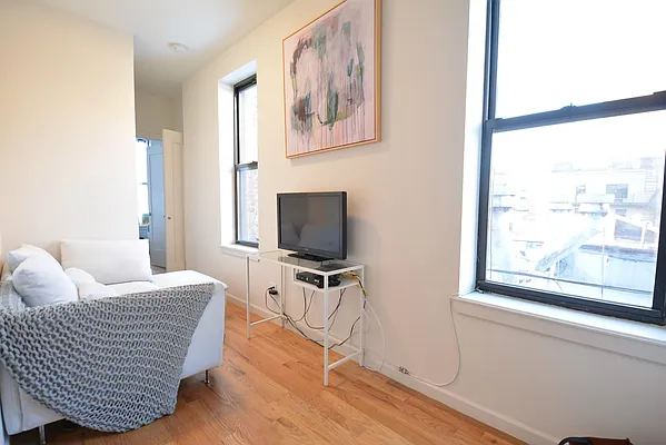 Rented by Keller Williams NYC | media 5