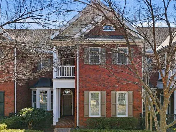 8440 Parker Pl, Roswell, GA 30076