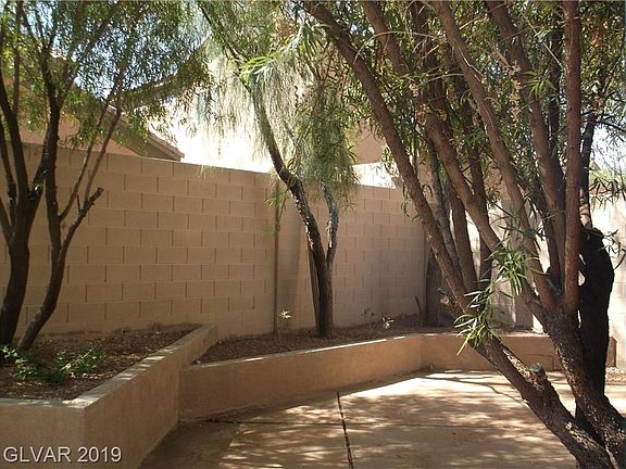 3rd image of 6061 Bassio Ave
