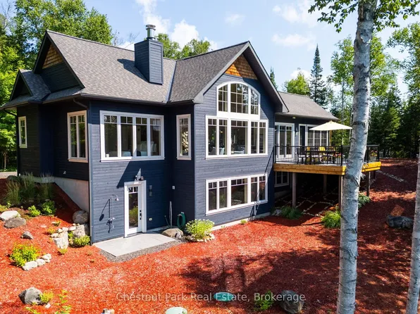 1136 Severn Ln, Algonquin Highlands, ON P0A 1H0