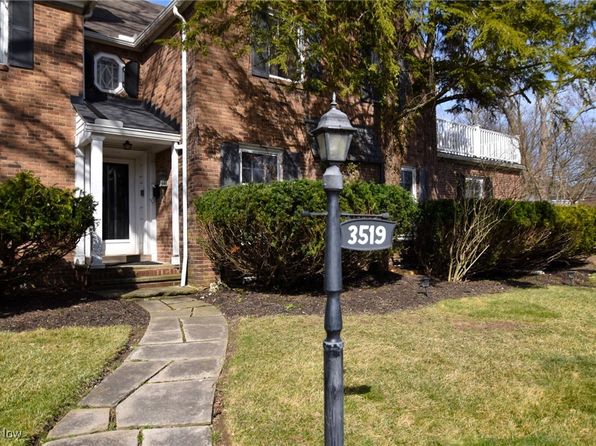 3519 Townley Rd, Shaker Heights, OH 44122