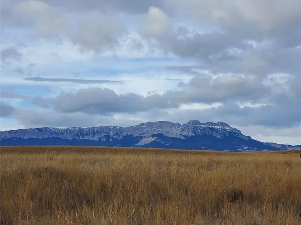 210 S Aspen Dr, Augusta, MT 59410