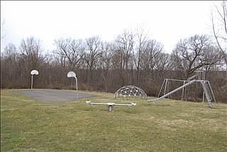 Walk to Playground