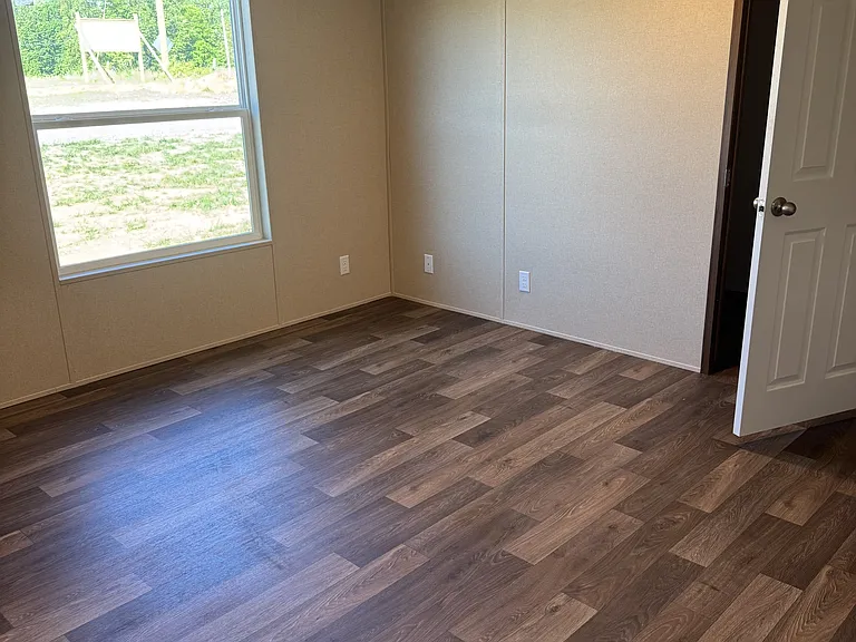 91 Wesley West Rd #11 — Photo 4