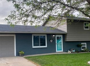 1214 Santa Fe St, Scott City, KS 67871