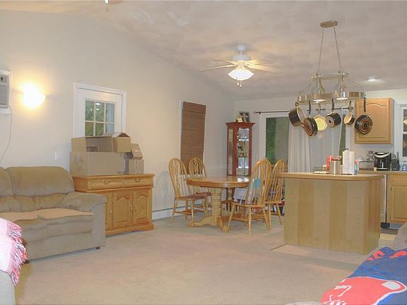 5th image of 5 Regnaiere Ct