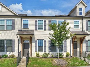 510 Main St, Pineville, NC 28134