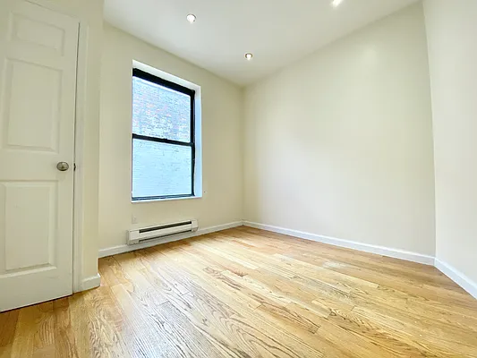Rented by Voro NYC | media 11