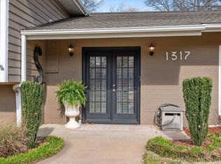 1317 Bynum Rd, Bartlesville, OK 74006