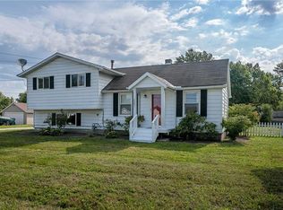 5241 Jaycox Rd, North Ridgeville, OH 44039